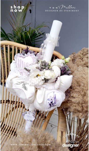 Lumanare de botez cu flori naturale si lavanda Indigo Girl 4